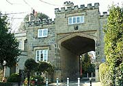 North Lodge, Maze Hill