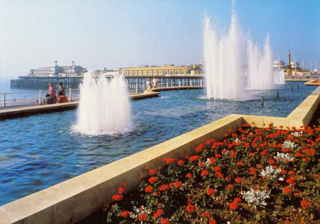 Pier from the White Rock Fountains