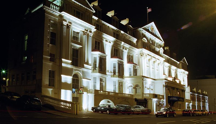 Royal Victoria Hotel at Night