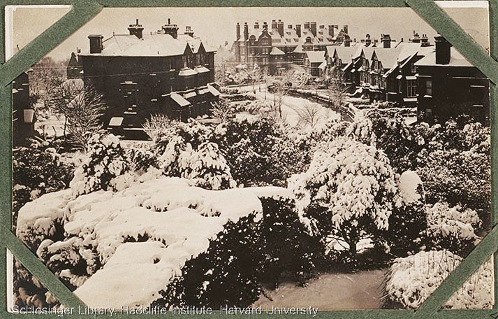 caple-1908-view-west-along-pevensey-road
