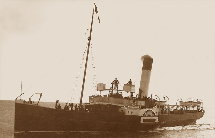 Paddle Steamer Cynthia off Hastings