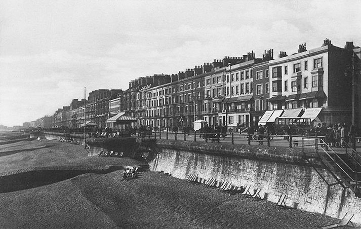 Seafront pre Bottle Alley