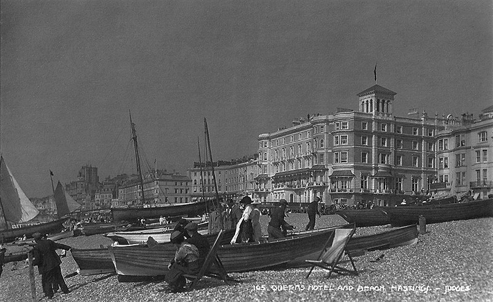 Queens Hotel & Pleasure Boats
