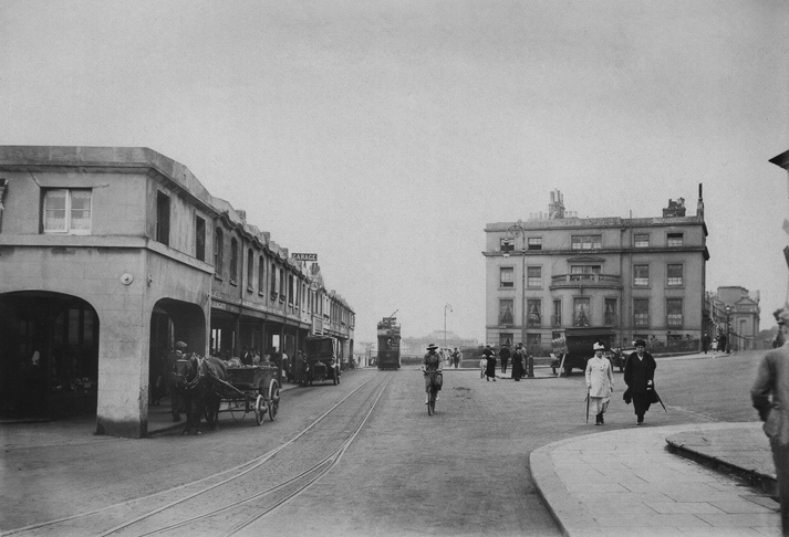South Colonade