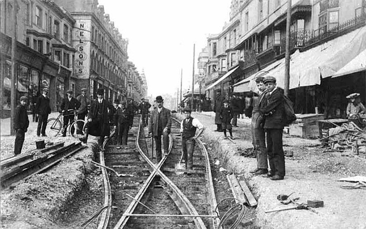 Laying Tramlines at Queens Road