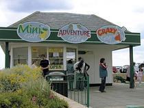 Adventure Golf Hut