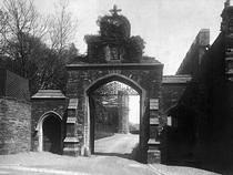 Convent of the Holy Child of Jesus Gateway