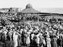 White Rock Bowls Bandstand