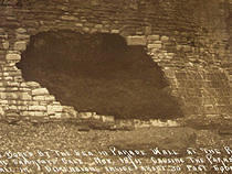 hole-in-parade-wall-nov-1911