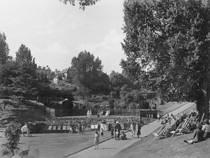 Linton Gardens May Day Preperation